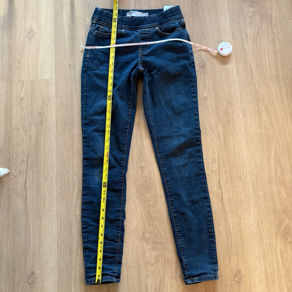 Levi Strauss Dark Blue Skinny Jeans Size 4L W27 L32